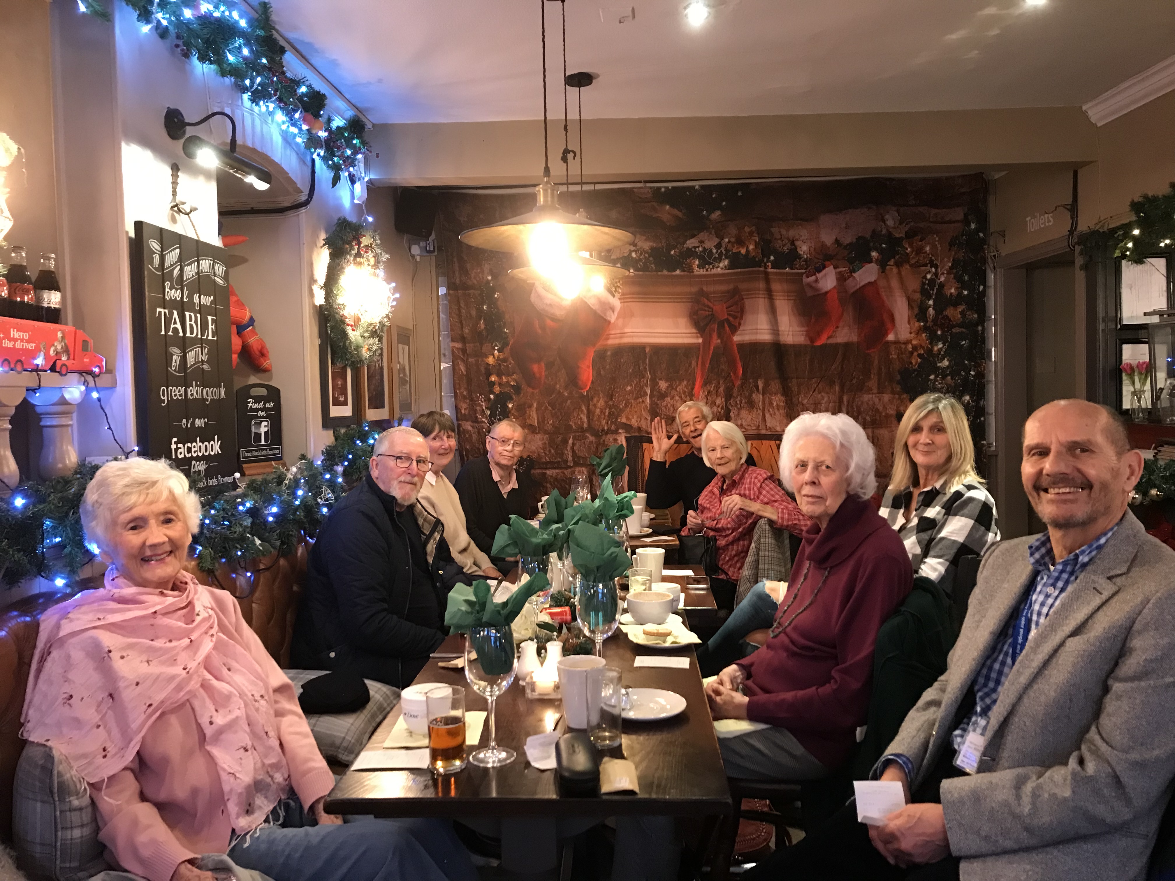 The last event for 2021 was a festive one when a group of our neighbours enjoyed a traditional Turkey lunch with all the trimmings and a glass or two of refreshment served by the attentive staff at the Three Blackbirds.
